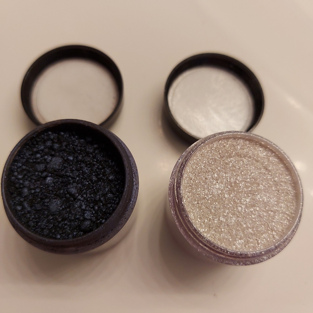 Makeup Bundle💄🛍 - Picture 8 of 14